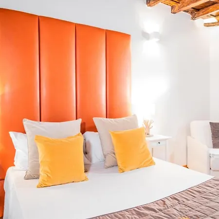 Trevi Queen Apartment *