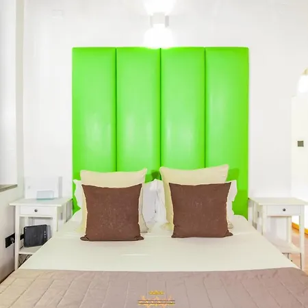 Trevi Queen Apartment *